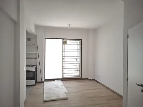 Depto Tipo Casa en Alquiler en Florida Mitre/Este, $ 980.000