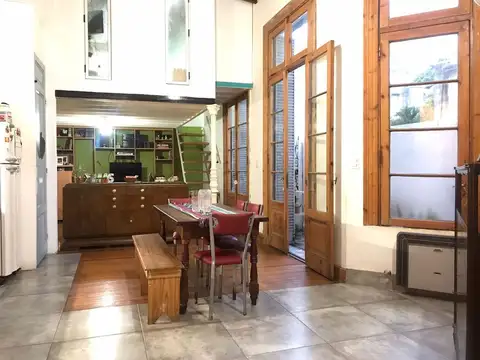 DEPARTAMENTO TRES AMB. 69m2 BALCÓN ALMAGRO