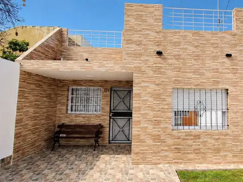 Depto Tipo Casa en Venta de 2 dormitorios