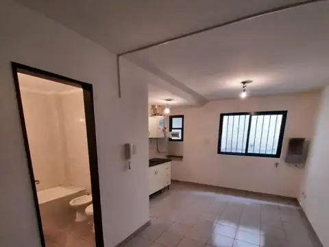 Departamento en Alquiler en Quilmes, $ 350.000