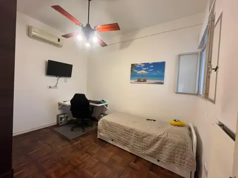 Depto Tipo Casa 4 ambientes con 2 baños