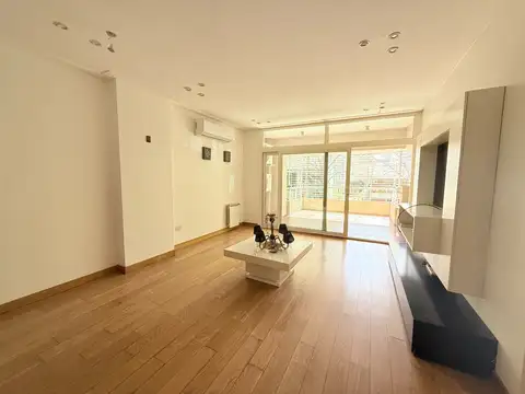 Departamento 4 ambientes con 3 baños