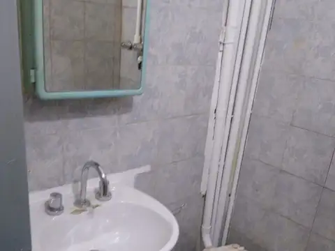 Depto Tipo Casa en Alquiler en Villa Ballester, $ 400.000