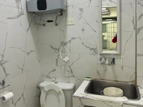 Local en Alquiler Via Púb.