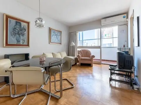 Venta 2 ambientes, luminoso! con balcón. Apto crédito!