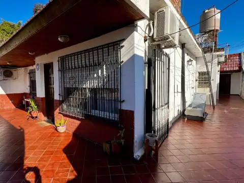 Casa en Venta en Rafael Calzada, USD 60.000