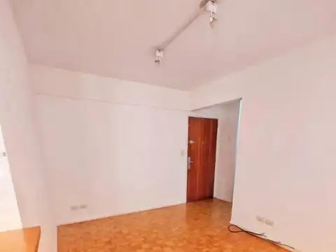 Departamento en alquiler - 1 Dormitorio 1 Baño - Retiro