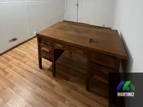 Oficina en Alquiler en Gualeguaychu, $ 250.000