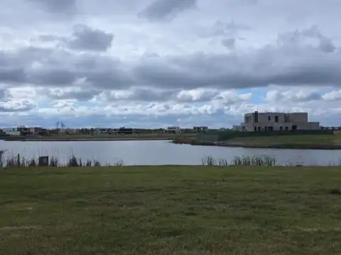 Barrio Amarras, Escobar