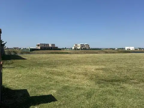 Puertos del lago Barrio Amarras Lote al agua