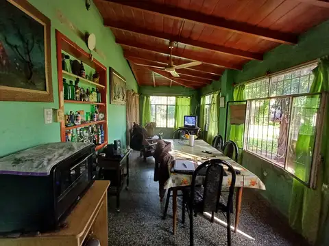 Casa 3 ambientes con 1 baño
