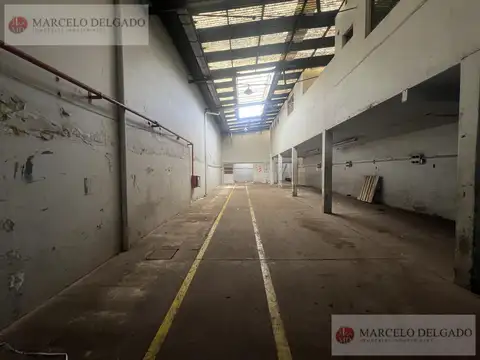 Galpon en Venta 50  mts Fondo