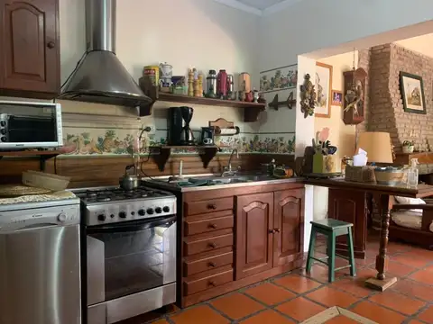 Casa en Venta con 1 cochera