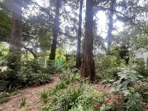 Casa 6 ambientes con 1 baño