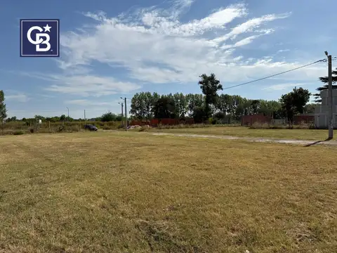 Venta de Lote interno en esquina con financiación en Barrio El Cruce Pilar