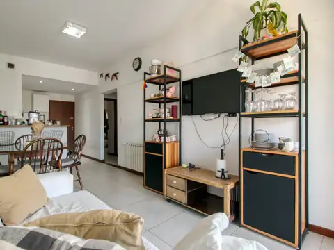 Departamento 2 dormitorios en venta. La Plata.