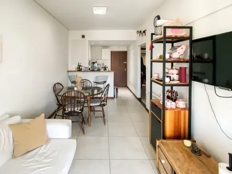 6 e/ 35 y 36 100, Piso 5