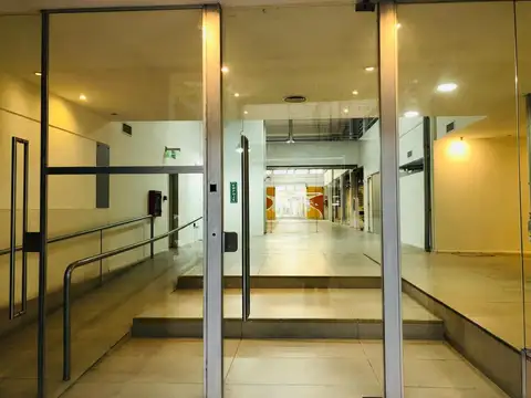 EDIFICIO DE OFICINAS EN BLOCK  1.960 M2