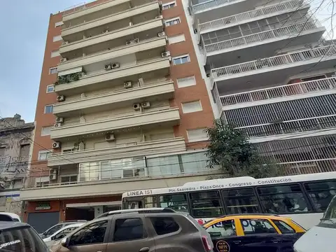 Av. Medrano 200 Departamento 3 Ambientes ALMAGRO Con Balcón y Amenities VENTA