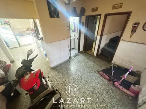 Casa 3 ambientes con 1 baño