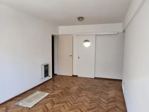 Urquiza 1000, Piso 5