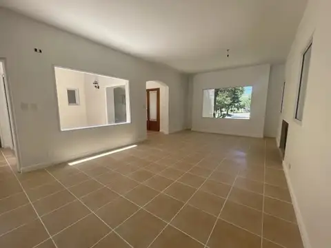 Casa en Venta en Saint Matthews, USD 370.000