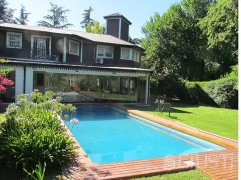 Casa en Venta en Barrio Parque Leloir, Partido de Ituzaingó