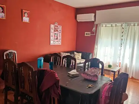 VENTA-CASA- 3 AMB-FLORENCIO VARELA-LOTE PROPIO