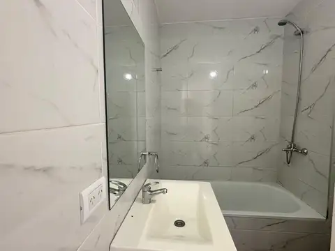 VENTA DEPARTAMENTO 2 AMBIENTES CASEROS