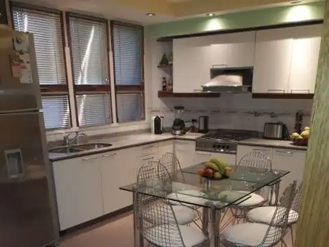 Departamento 5 ambientes con 3 baños