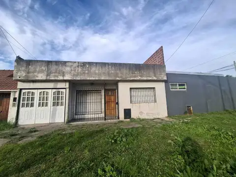 VENTA. CASA. QUILMES OESTE. Apta credito