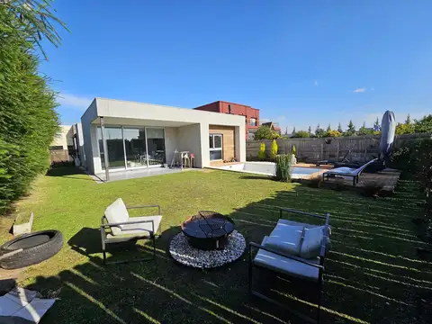 Casa en barrio cerrado Vila Marina 1