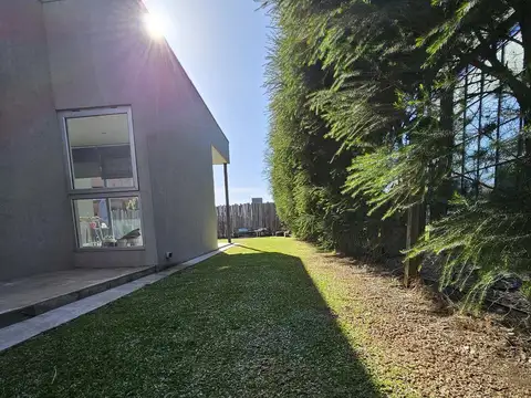 Casa en barrio cerrado Vila Marina 1