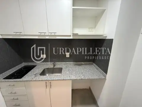 Oficina en Alquiler en Pilar, $ 1.000.000