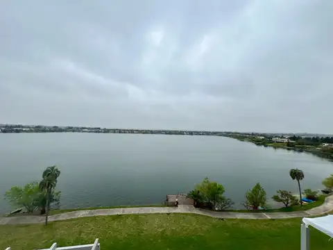 Departamento en venta y alquiler en Vila Vela a la laguna, Villanueva