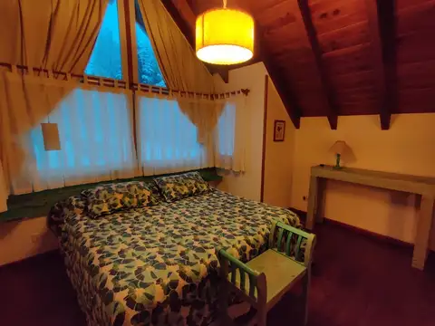 Hotel en venta en San Carlos de Bariloche AR-RN3-5