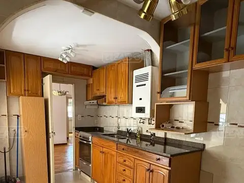 Departamento 3 ambientes con 2 baños