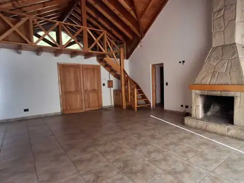 Casa en Venta al Oeste