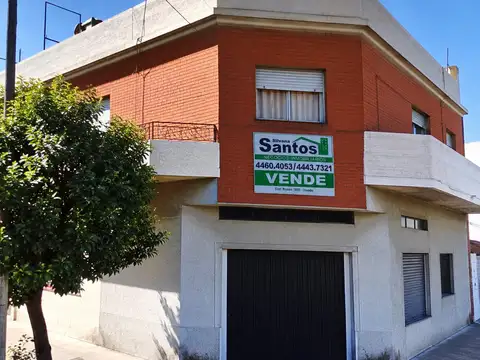 Importante propiedad 300 mtrs2 aprox venta en block, tablada