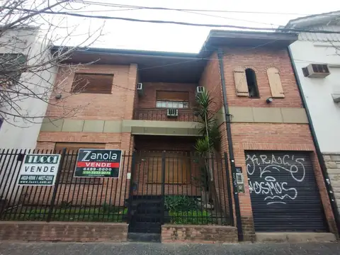 PROPIEDAD EN BLOCK IDEAL 2 FAMILIAS O INVERSOR