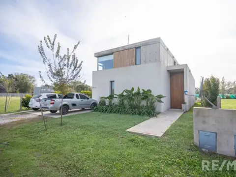 las heras 3600