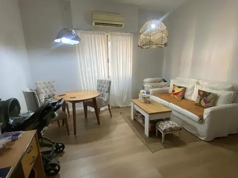 Depto Tipo Casa en Venta 40 años
