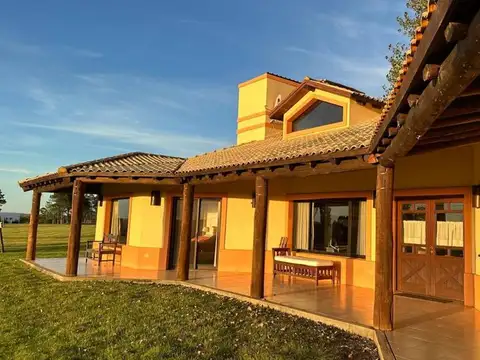 Casa en Venta en La Barra, USD 630.000