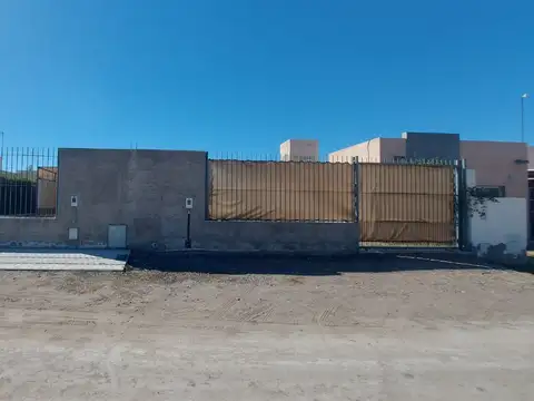 CASA MAS LOTE EN VENTA EN JUNIN MENDOZA