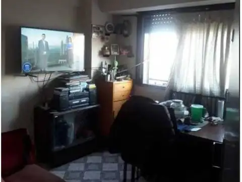 Departamento 2 Ambientes - Av Rivadavia Y Donato Alverez