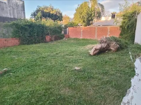 Terreno en Venta en Granadero Baigorria, USD 50.000