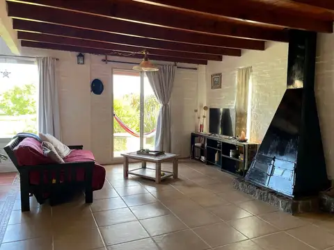 Casa en Venta en Colonia del Sacramento, USD 145.000
