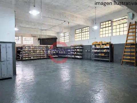 VENTA | DEPÓSITO / TALLER / LOCAL CON ENTREPISO – HIP. YRIGOYEN 3600,APTO CRÉDITO