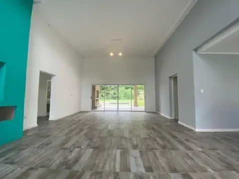 Casa en Alquiler de 3 dormitorios