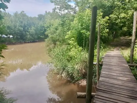 LOTE 10 ENTRE CALLE SIN NOMBRE Y ARROYO LOS SAUCES ESCOBAR